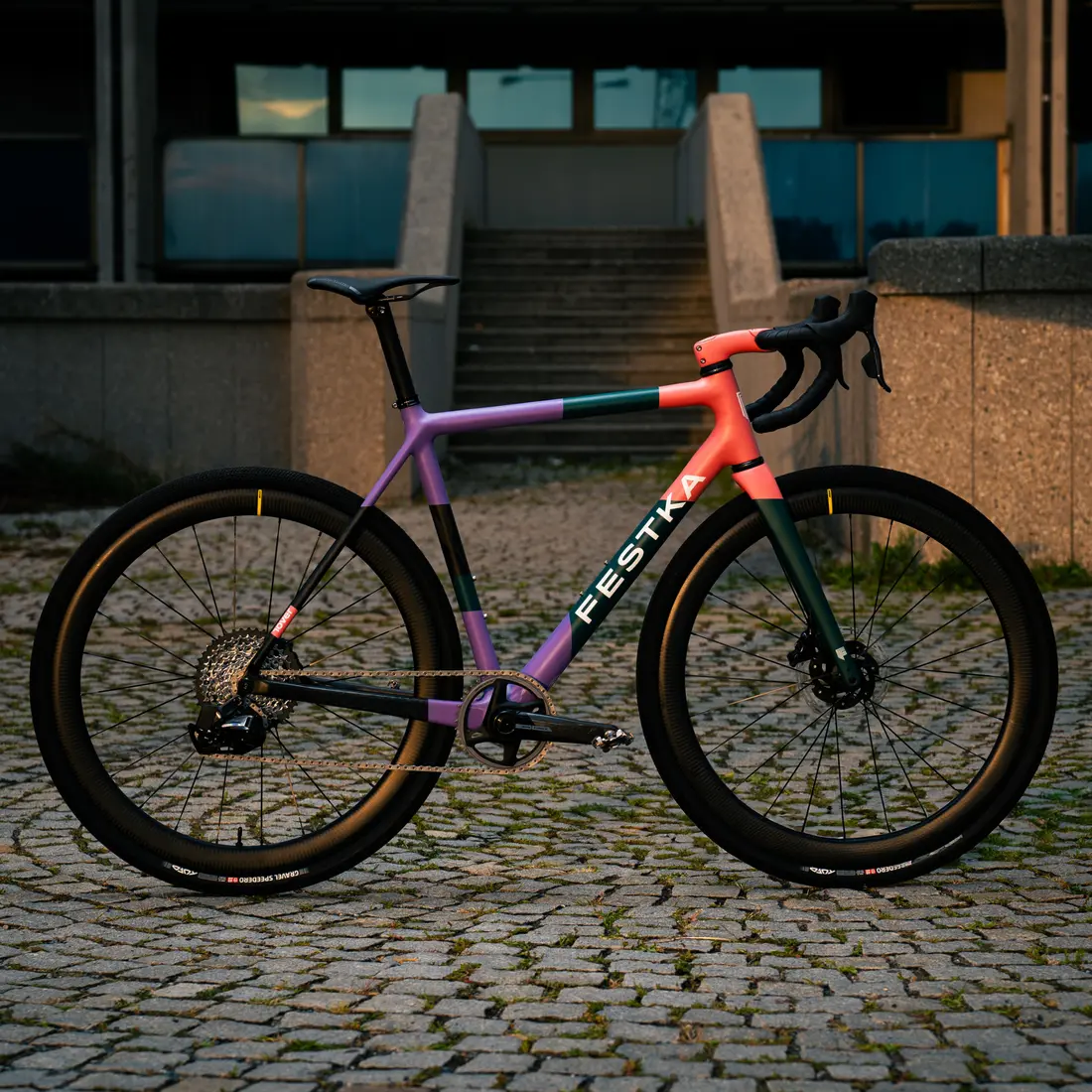 482c42ca2ed1850a539ae249b8d2a9f46e6b66cd-2160x2160