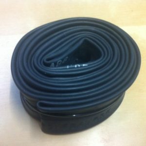 Tubes 40mm / 30mm Valve unpacked