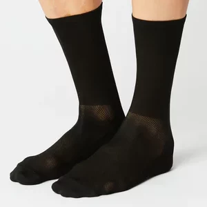 FINGERSCROSSED SOCKS – Klassisches Schwarz